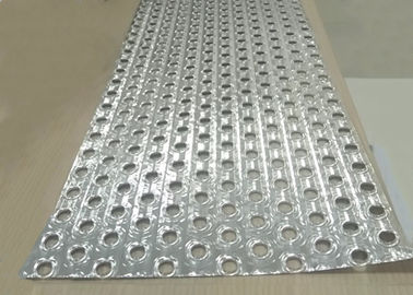 Tira de la aleta con los perfiles de aluminio de la protuberancia del agujero para los materiales del intercambio de calor