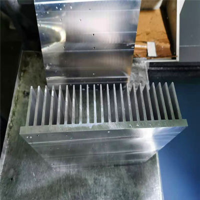 Disipador de calor de aluminio de soldadura del tubo de calor IATF16949 para los vehículos eléctricos