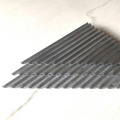Aluminio 3003 Fin con forma personalizada para la placa de frío en la gestión térmica