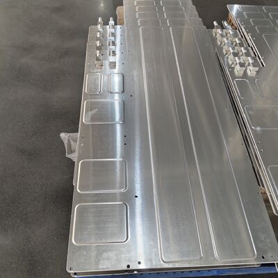 Calidad Placa de enfriamiento líquido de aluminio soldado de alta eficiencia con prueba de fugas de helio al 100% Fábrica