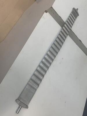 Calidad Cinturón de refrigeración de serpentina de aluminio / tubo de serpiente para 21700 células Fábrica